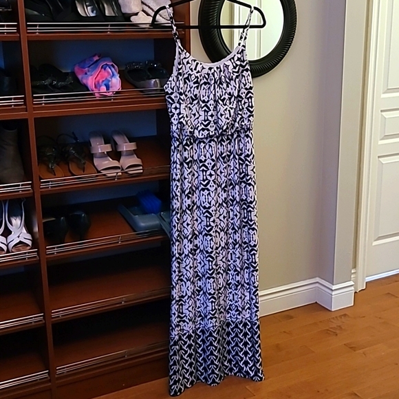 AGB Maxi Dress Black and White Pattern - Picture 2 of 6